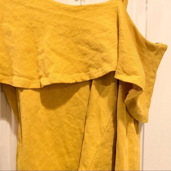 ANTHROPOLOGIE Asymmetrical Ruffle Top Gold NWT S - Picture 5 of 8